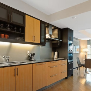 Жители Владимирской области массово остались без сотен тысяч рублей и оплаченных кухонь 