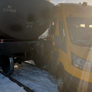 Во Владимирской области столкнувшийся с товарняком школьный фургон ехал без детей 