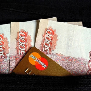 Власти заявили о росте зарплат у жителей Владимирской области на 15,7%