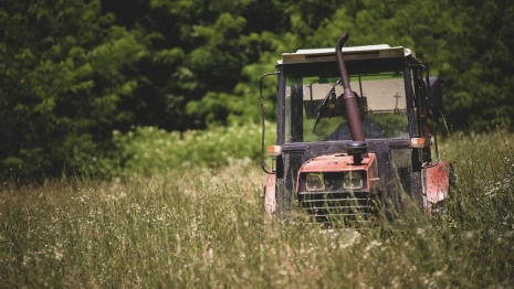 Правительство России поддержало возрождение производства тракторов во Владимире