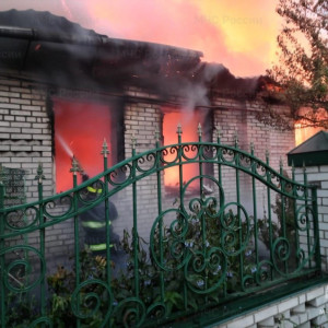 Во Владимирской области сгорел кирпичный дом
