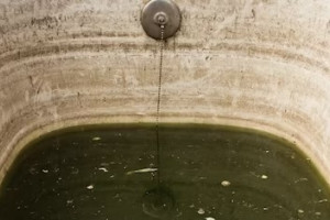 Во Владимире 6-летний ребенок упал в выгребную яму