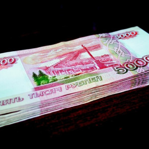 Во Владимире пенсионерка лишилась почти 2 млн рублей в надежде заработать на бирже