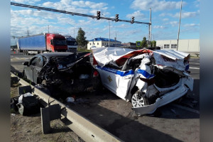 Во Владимирской области в аварии с фурой пострадали два сотрудника ДПС