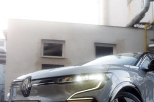 Во Владимире рецидивист ограбил машину силовика