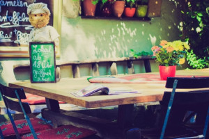 Кафе дог-френдли и мидии из Чили. Гид по самым инстаграмным заведениям Владимира