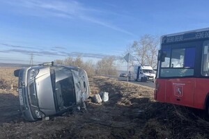 Под Суздалем ГАЗель влетела в автобус: пострадали 3 человека