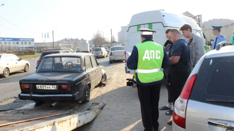 У четырех владимирцев отобрали автомобили за долги