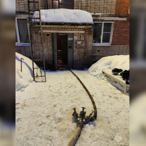 В Александровском районе на пожаре многоэтажки эвакуировали 5 человек