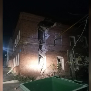 В центре Владимира снесли дом с рухнувшей стеной