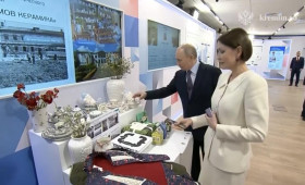 Путин высоко оценил керамику от суздальского мясника