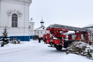 Под Владимиром загорелся Боголюбовский монастырь
