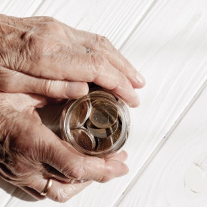 Пенсии у 396 тыс. жителей Владимирской области выросли на 7,3%