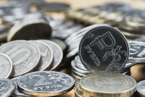 Во Владимире неплательщик алиментов задолжал дочери 500 тыс. рублей