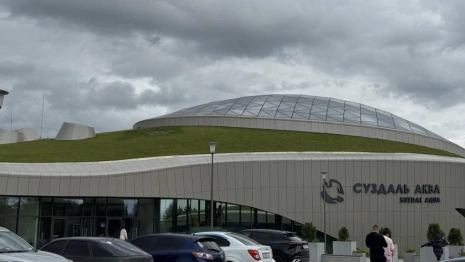 Аквапарк в Суздале открылся после пожара