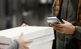 В Меленках сотрудников на ПВЗ устраивали без трудовых договоров