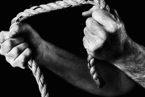 Житель Владимира получил 11 лет колонии за удушение друга
