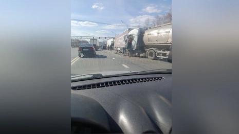 Под Вязниками на трассе М-7 Волга произошло ДТП с участием фур