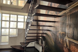 Во Владимире выставили на продажу 2-этажную квартиру