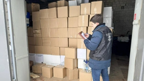 В Коврове бывшие супруги попались на покупке и хранении паленого алкоголя