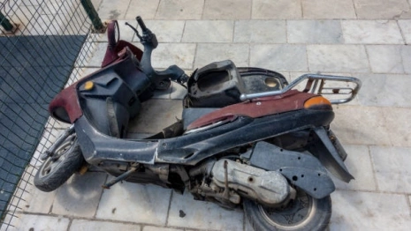 Во Владимире двое подростков на мопеде врезались в «Ладу»