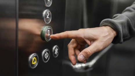 Во Владимире заменят 352 лифта