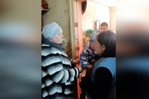 Живущего в доме без отопления и воды 4-летнего мальчика изъяли из семьи 