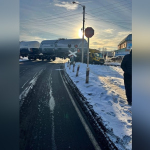 Во Владимирской области школьный фургон въехал в товарный поезд