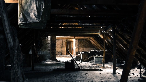 Во Владимире на чердаке нашли труп 20-летнего бомжа