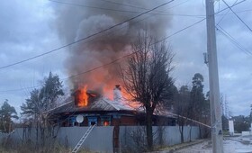 В Киржаче пожар пожар охватил частный дом на улице Десантников