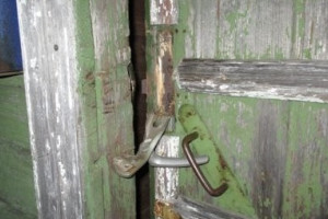 Житель Камешково «повесил» на бывшую жену кражу 100 тыс. рублей