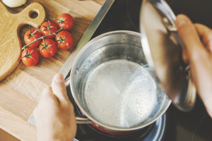 Во Владимире мужчина облил кипятком 61-летнюю женщину