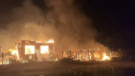 Стала известна причина пожара, уничтожившего целое подворье во Владимирской области