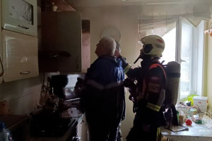 Во Владимире при пожаре эвакуировали 15 человек