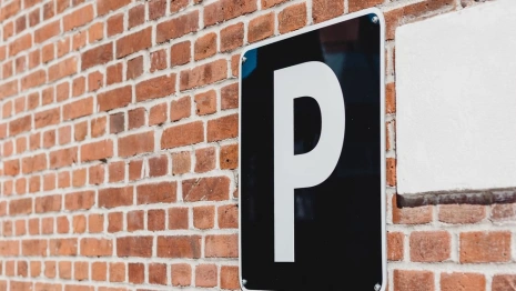 Во Владимирской области сельскую землю превратили в автостоянку