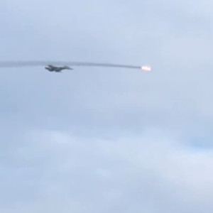 В Сети разлетелось видео с гонкой СУ-30 за БПЛА над Владимирской областью