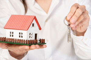 Во Владимире 18 семей получили соцвыплаты на покупку жилья