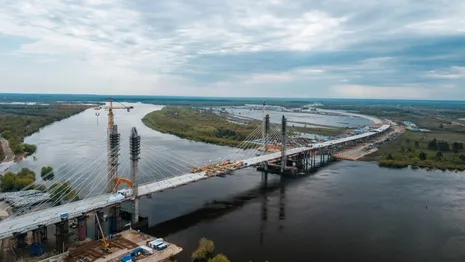 Во Владимирской области завершили строительство пролета вантового моста через Оку