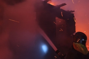 Во Владимирской области частный дом сгорел дотла 