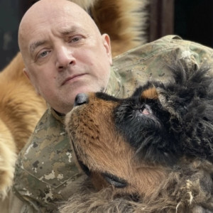 Захар Прилепин пришел в сознание после подрыва автомобиля