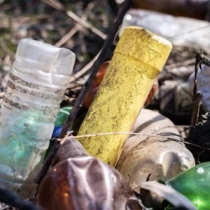 В Коврове поле превратилось в свалку строительных отходов