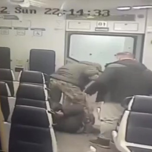Расправа владимирца над пассажиром подмосковной электрички попала на видео