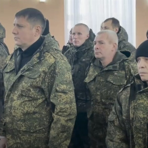 Более 30 владимирских добровольцев уехали в зону СВО