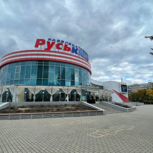 Идеальные свидания и упавшая с потолка кошка. Чем владимирцам запомнится «РусьКино»