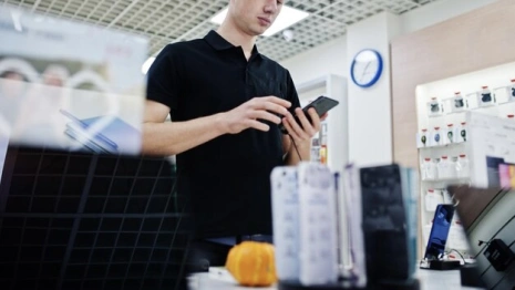 В Коврове будут судить укравшего полмиллиона стажера салона сотовой связи