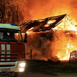 При пожаре из-за неисправной печки в Петушинском районе погиб 75-летний дедушка