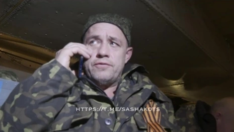 Появилось видео первого разговора владимирца с родными после освобождения из плена 