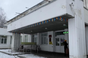 Первый этап ремонта фасада ДТЮ во Владимире могут завершить раньше срока