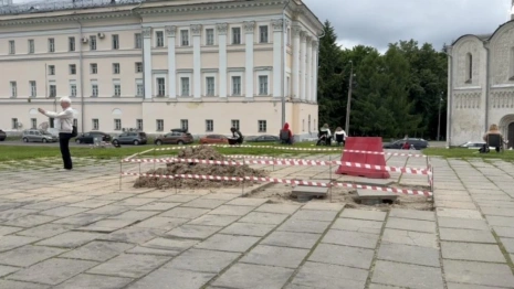 Во Владимире началась установка памятника Андрею Боголюбскому