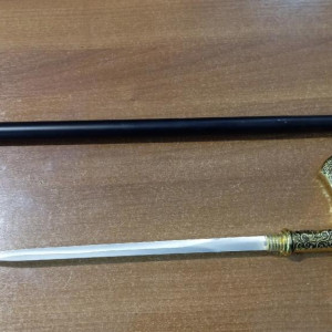 Во Владимире мужчина пытался пронести 30-сантиметровый клинок в суд